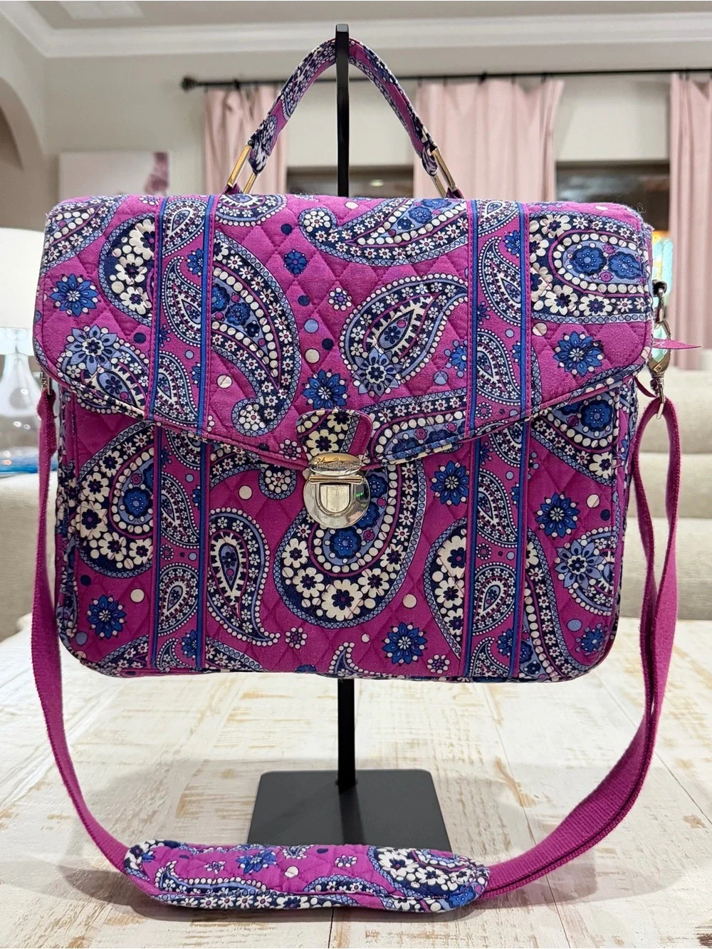 Vera Bradley Magenta Paisley Boysenberry Quilted Laptop vintage Retired